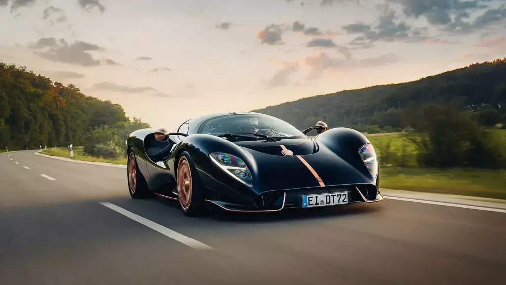 De Tomaso P72