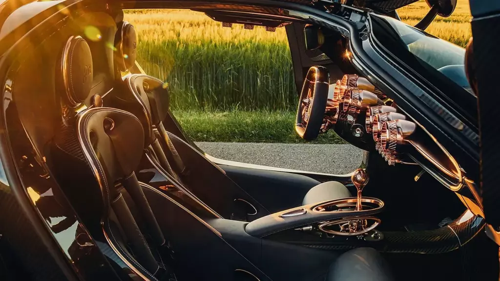 De Tomaso P72 interior with rose gold details and Venetian Blue leather